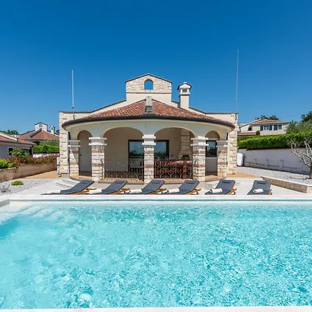 Villa Oliva With Private Pool